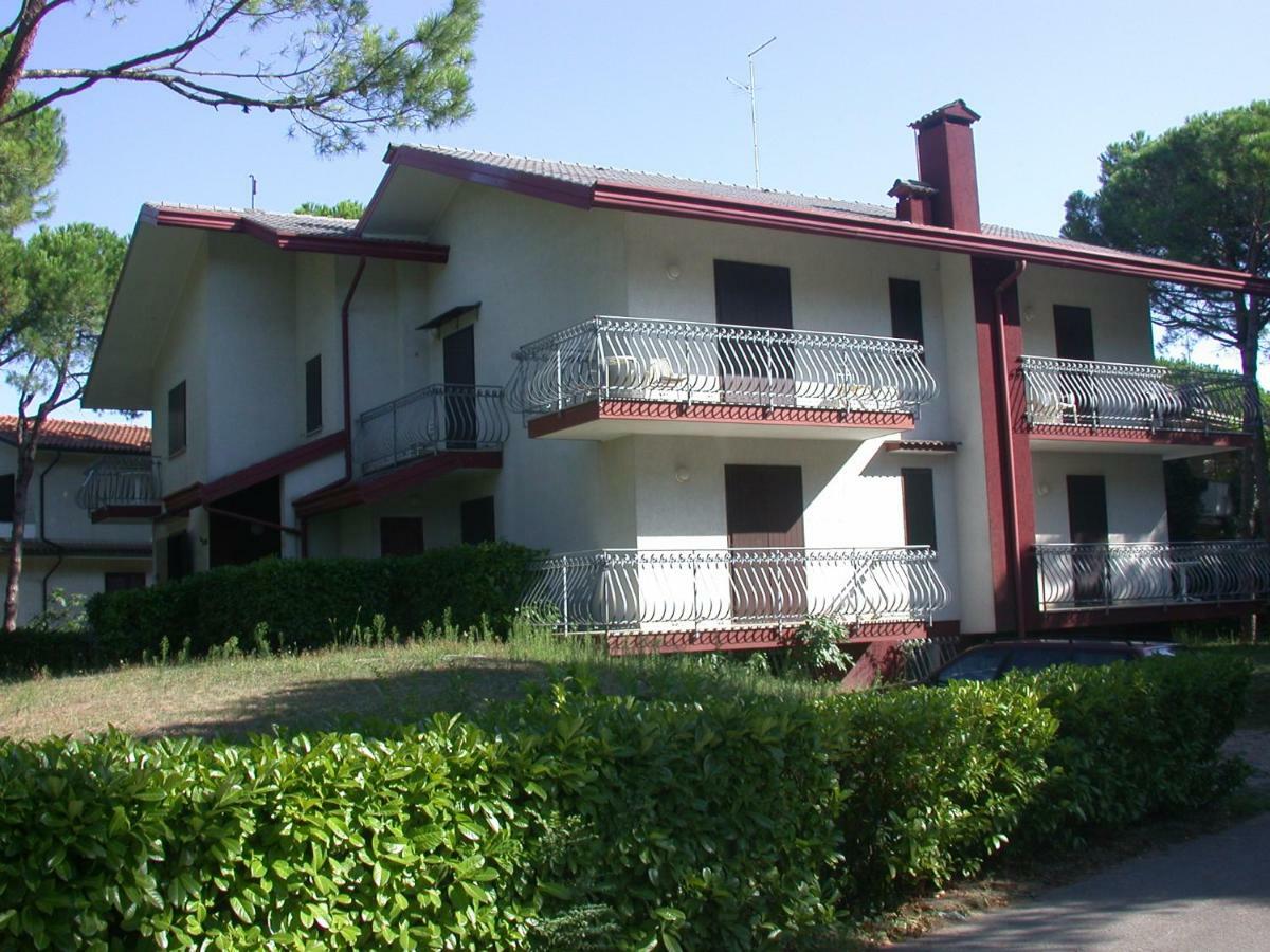 Villa Flamicia Pt Lignano Sabbiadoro Exterior foto